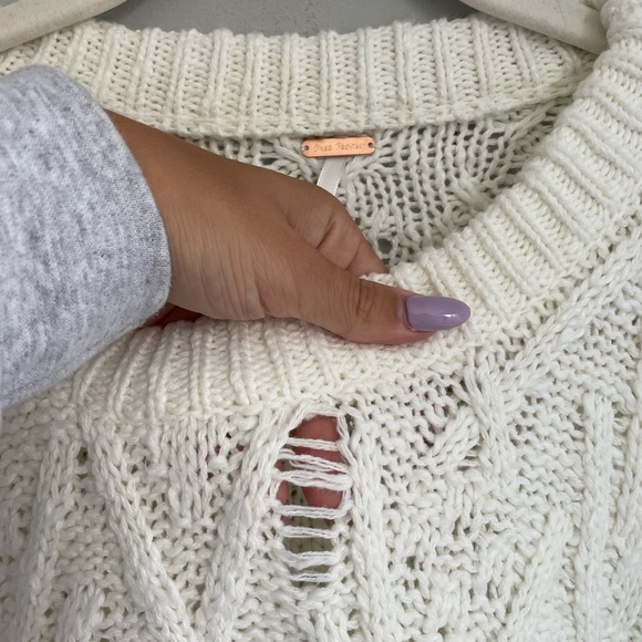 FREE PEOPLE White Isla Sweater L - Picture 5 of 7